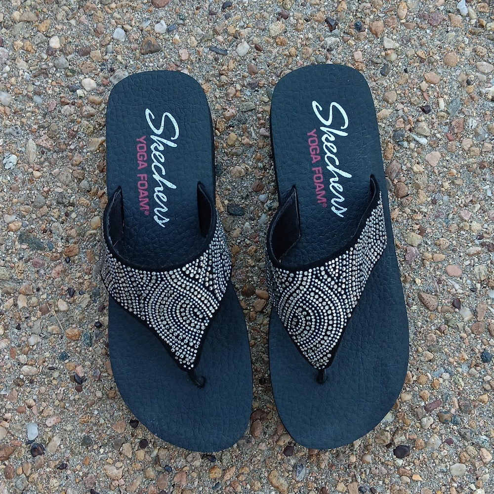 Skechers yoga foam crystal embellished thong strap platform sandals womens 8 - Picture 3 of 9